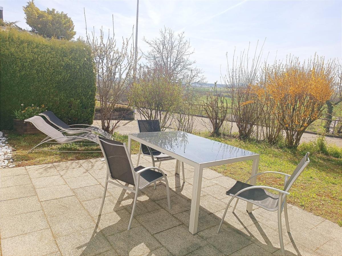 Sonniges 2-Zimmer-Gartenapartment Bietigheim-Bissingen Exteriör bild